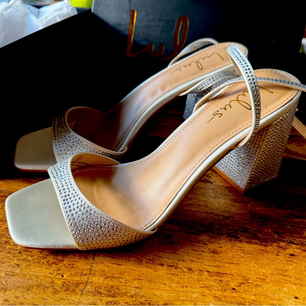 Brand New Lulu's Silver Rhinestone Block Heel Sandals